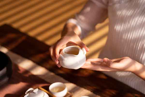 茶人的專屬服飾是怎麼產生地？